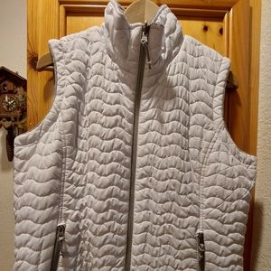 White Free Country Reversible L Vest